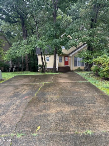 112 Mallard Ct, Chapel Hill, NC 27517