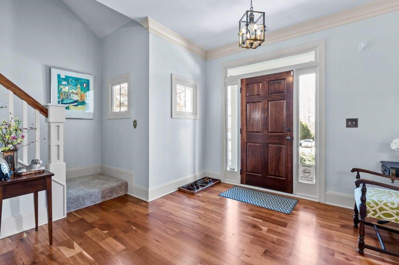 112 Mantle Dr, Clayton, NC 27527