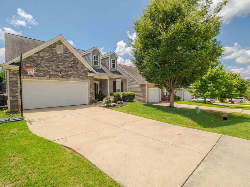 112 Marino Pl, Clayton, NC 27527