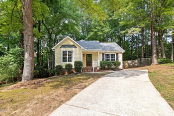 112 Marshfield Pl, Cary, NC 27513