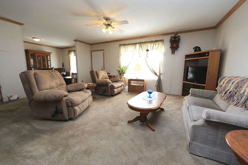 112 Maude Ln, Clayton, NC 27520