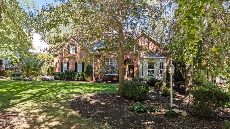 112 Midden Way, Holly Springs, NC 27540