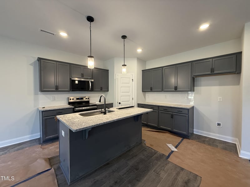 112 Mistflower St, Clayton, NC 27520