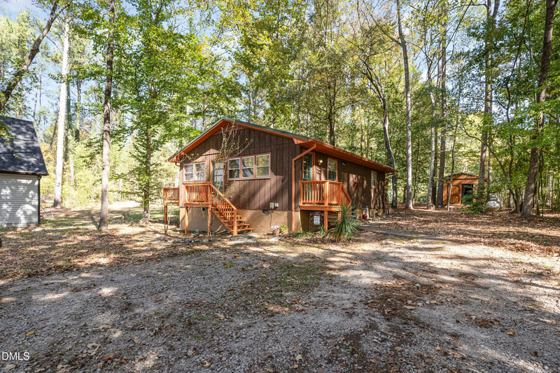112 Mohawk Dr, Louisburg, NC 27549
