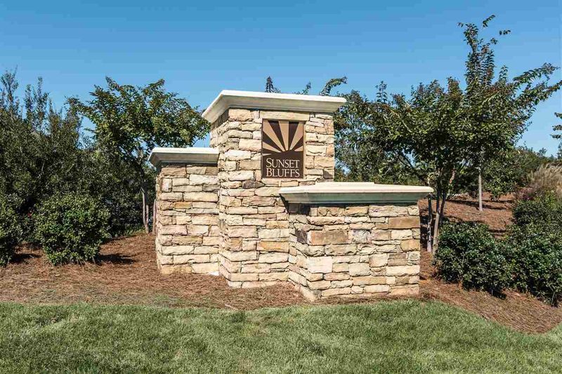 112 Moss Creek Pl, Fuquay Varina, NC 27526