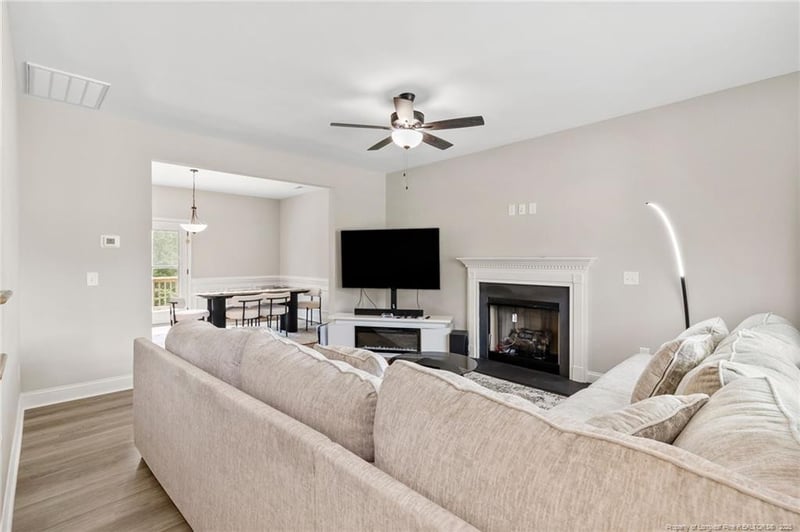 112 Nairn St, Fayetteville, NC 28311