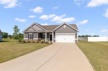 112 Napa Dr, Four Oaks, NC 27524