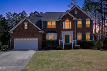 112 Natchez Ct, Cary, NC 27519