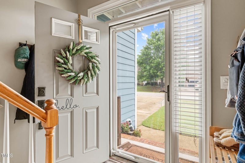 112 Nelson Ln, Clayton, NC 27527