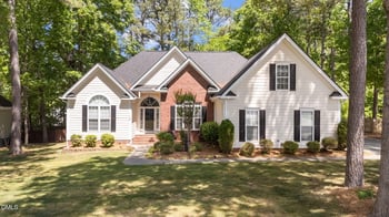 112 Normandy Dr, Clayton, NC 27527