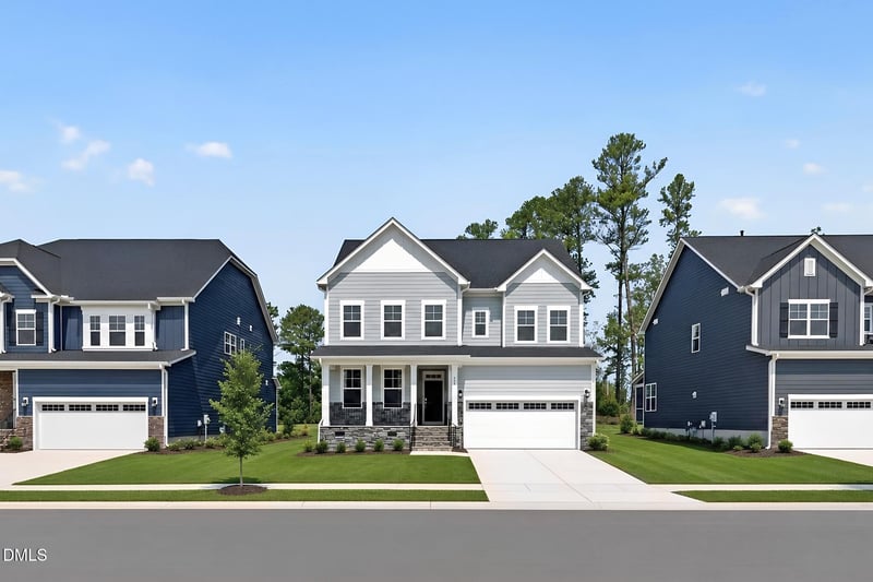 112 Ocean Mist Ln, Holly Springs, NC 27540