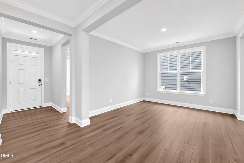 112 Ocean Mist Ln, Holly Springs, NC 27540