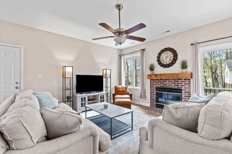 112 Oxpens Rd, Cary, NC 27513