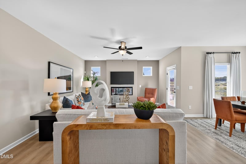 112 Oyster Tabby Dr, Lillington, NC 27546