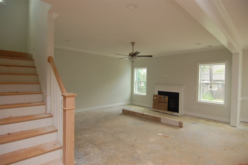 112 Park Bluff Dr, Holly Springs, NC 27540