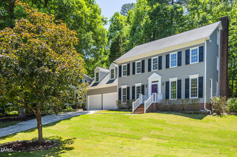 112 Parkmeadow Dr, Cary, NC 27519