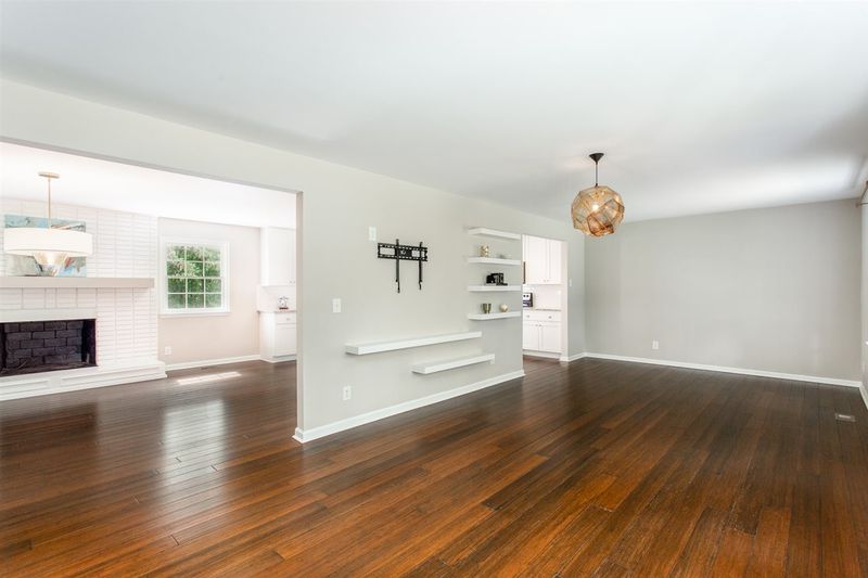112 Pawnee Ct, Durham, NC 27712