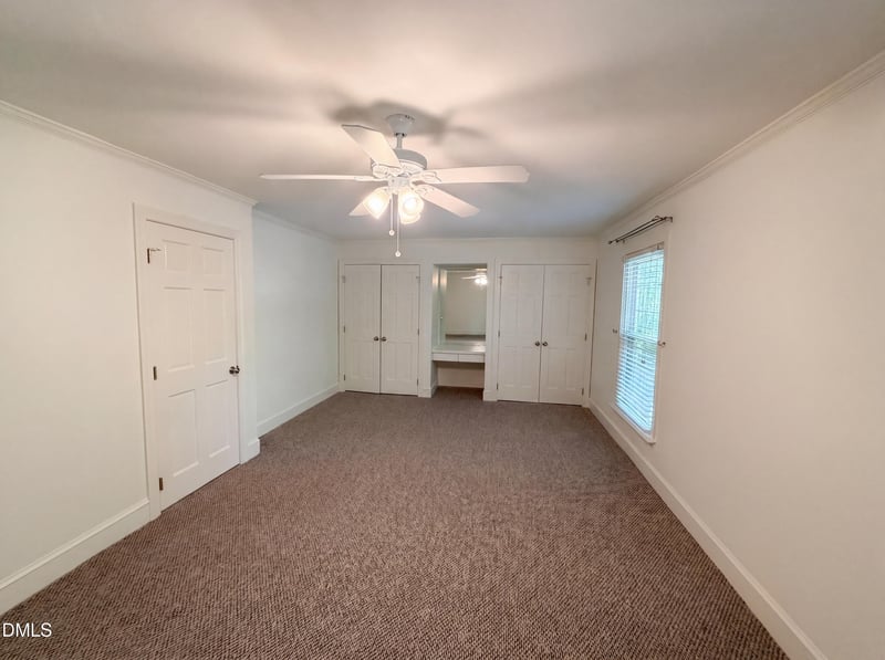 112 Queensferry Rd, Cary, NC 27511