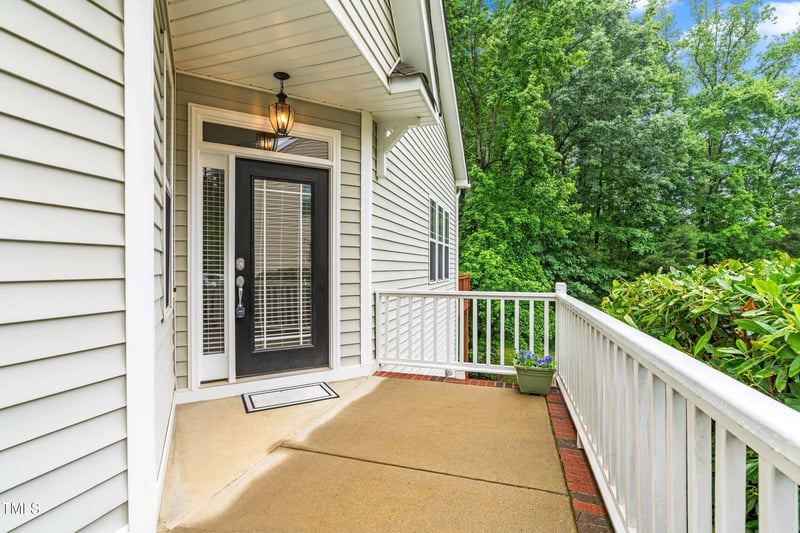 112 River Dell Townes Ave, Clayton, NC 27527