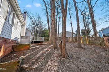 112 Rock Pointe Ln, Cary, NC 27513