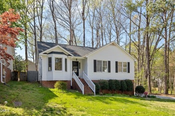 112 Rock Pointe Ln, Cary, NC 27513