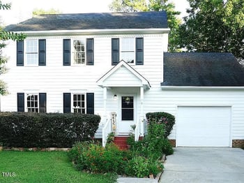 112 Romaine Ct, Cary, NC 27513