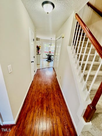 112 Romaine Ct, Cary, NC 27513