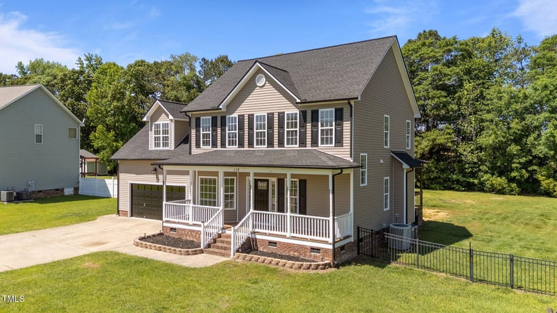 112 Roping Horn Way, Willow Springs, NC 27592