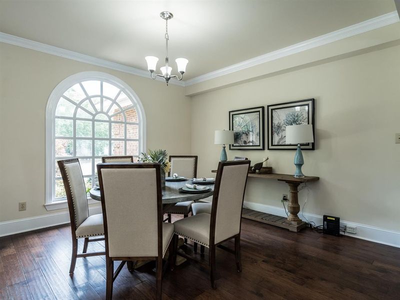 112 Rother Ln, Durham, NC 27707