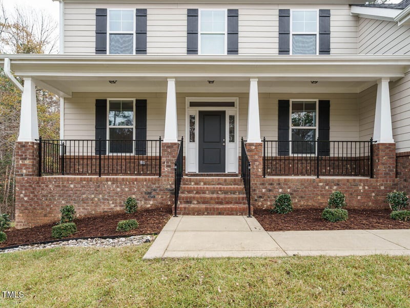 112 Roundrock Ln, Sanford, NC 27330