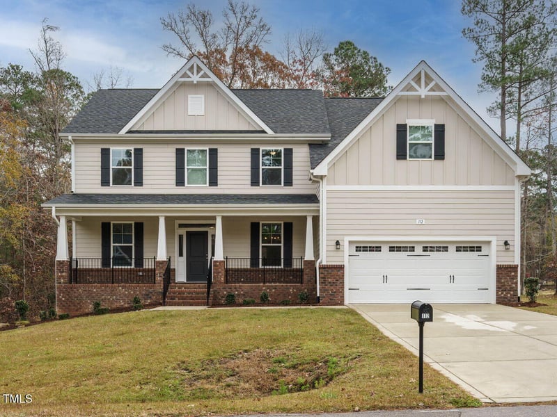 112 Roundrock Ln, Sanford, NC 27330