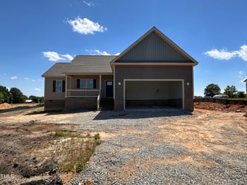 112 Royal Ave, Selma, NC 27576