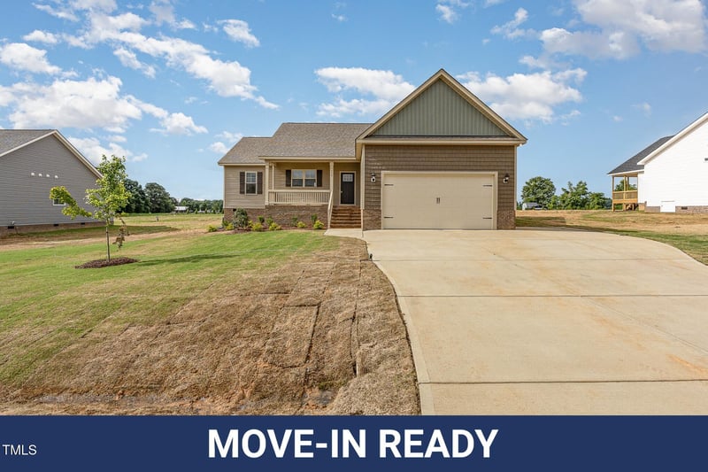 112 Royal Ave, Selma, NC 27576