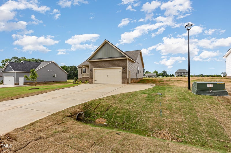 112 Royal Ave, Selma, NC 27576