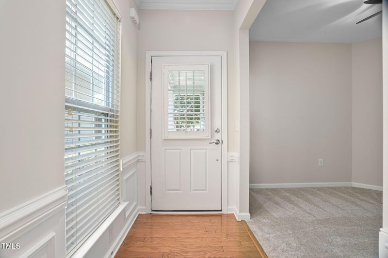 112 Sabiston Ct, Cary, NC 27519