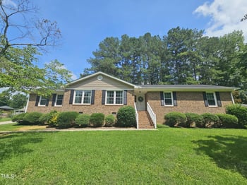 112 Saddletree Rd, Oxford, NC 27565