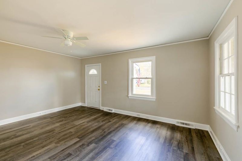 112 Saint Paul St, Durham, NC 27704