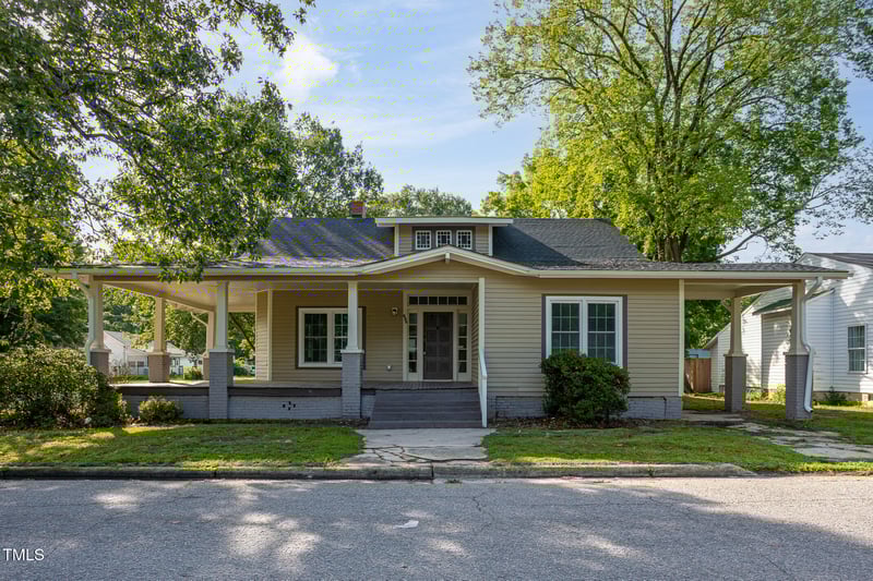 112 Sellers St, Selma, NC 27576