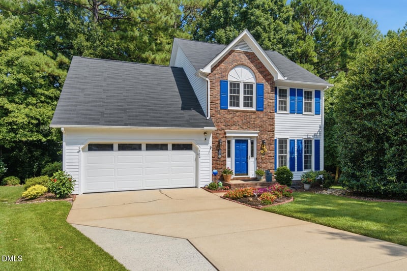 112 Sequoia Ct, Cary, NC 27513