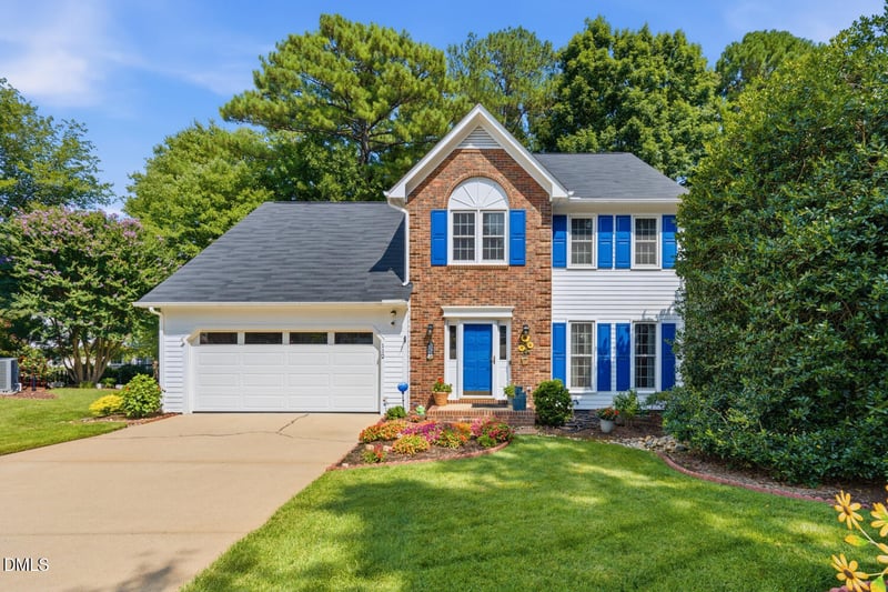 112 Sequoia Ct, Cary, NC 27513
