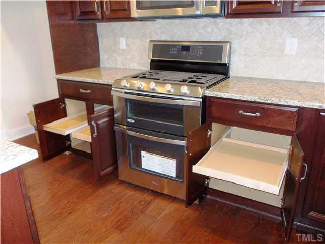 112 Shadow Hawk Dr, Durham, NC 27713