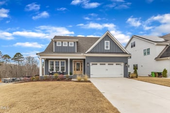 112 Sire Ct, Holly Springs, NC 27540