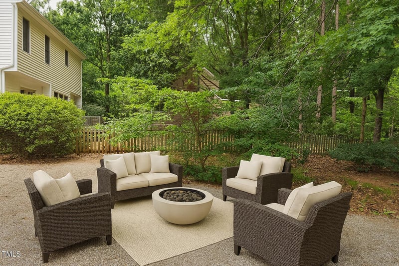 112 Skyhawk Dr, Cary, NC 27519