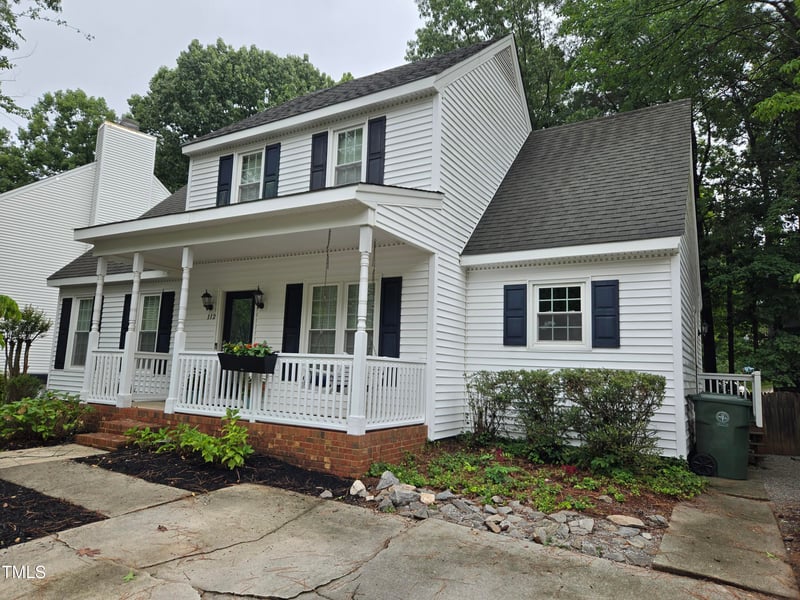 112 Skyhawk Dr, Cary, NC 27519