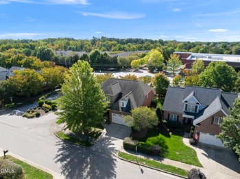 112 Sonoma Valley Dr, Cary, NC 27518