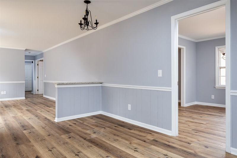 112 Stagecrest Dr, Raleigh, NC 27603