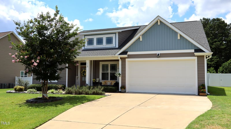 112 Star Valley Dr, Angier, NC 27501