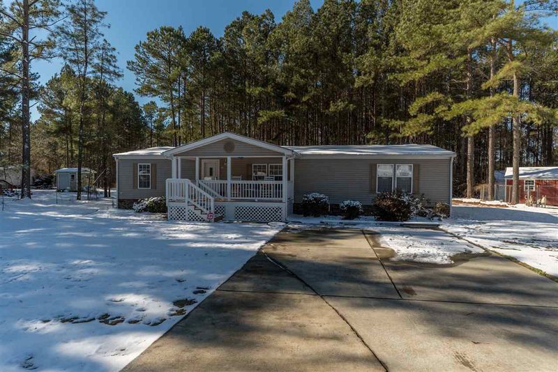 112 Starbright Ln, Clayton, NC 27520