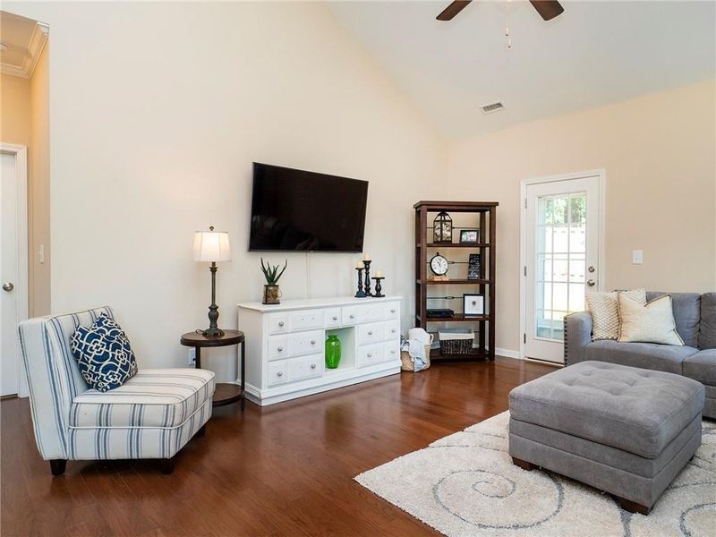 112 Starling St, Mebane, NC 27302