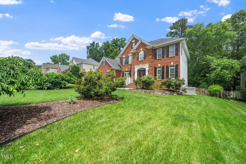 112 Sterling Ridge Way, Cary, NC 27519